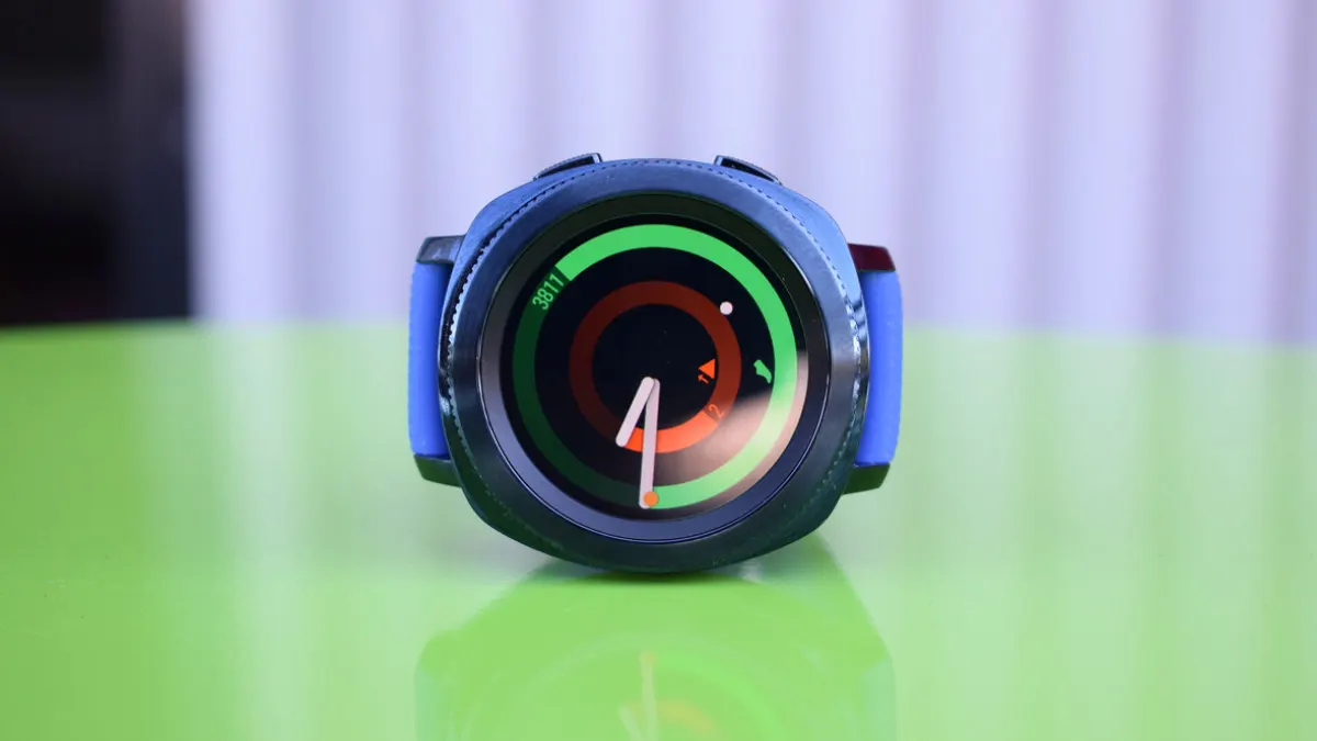 ساعت هوشمند samsung gear sport صفحه رنگی