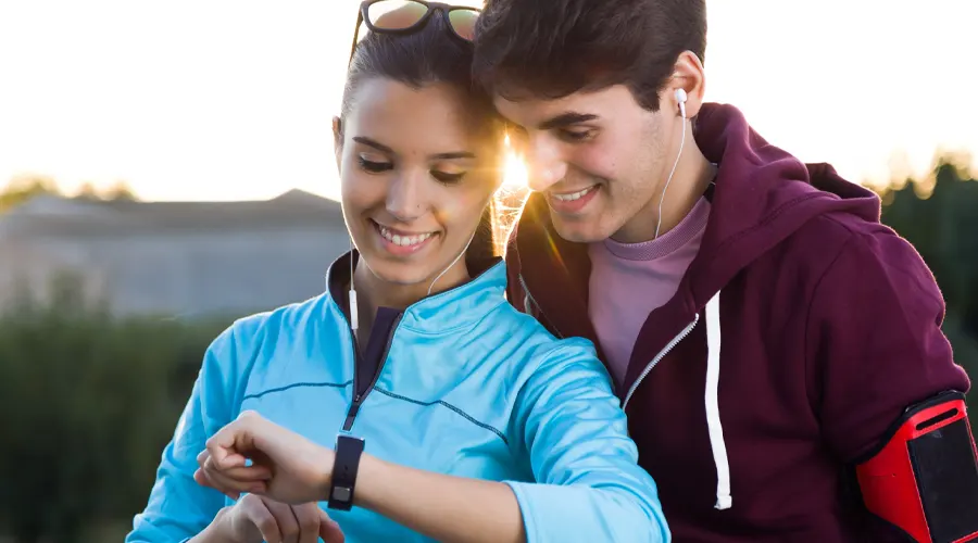Sports smart watch review - راهنمای خرید بهترین ساعت هوشمند ورزشی